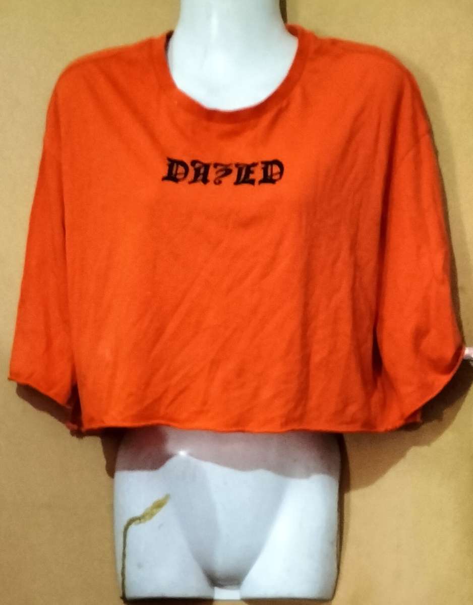 Ladies - Short Orange Top - Make - no make - Size - S