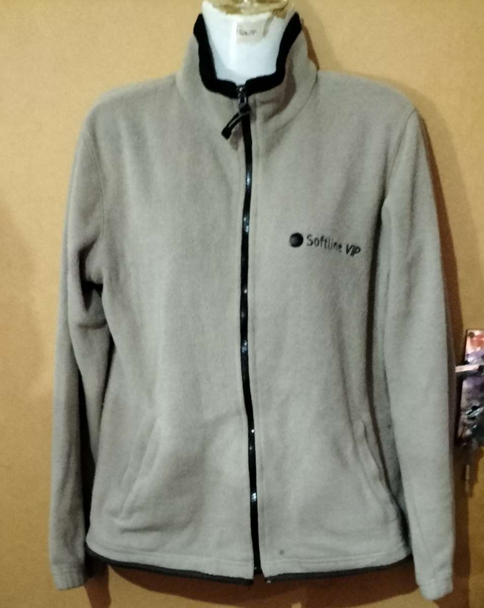 Special! Ladies - Beige Jacket - Make - US Basic - Size - L