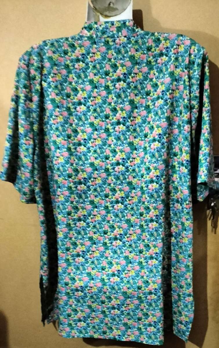 Ladies - Multicolored Blouse - Make - No Make - Size - No Size