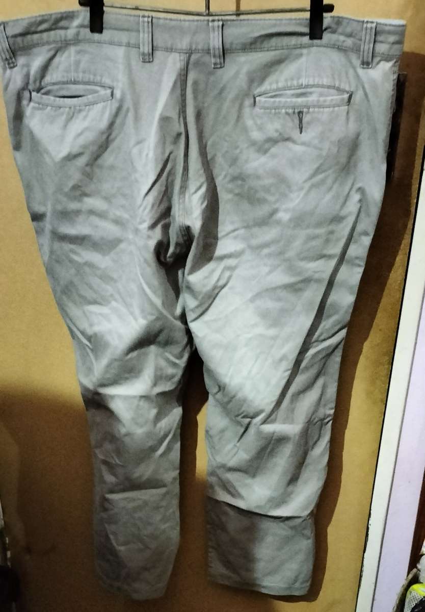 Mens - Khaki Pants - Make - Stone Harbour - Size - no size