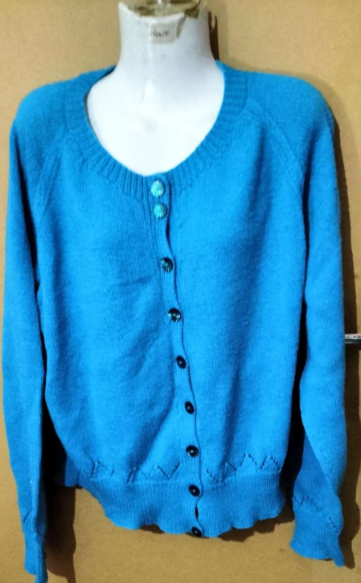 Ladies - Blue Cardigan - Make - no make - Size - no size