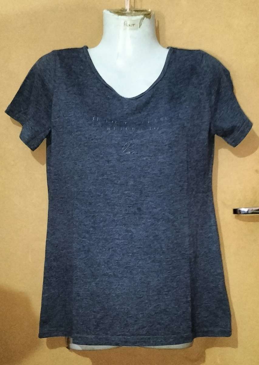 Ladies - Grey Top - Make - Cinnamon - Size - 34