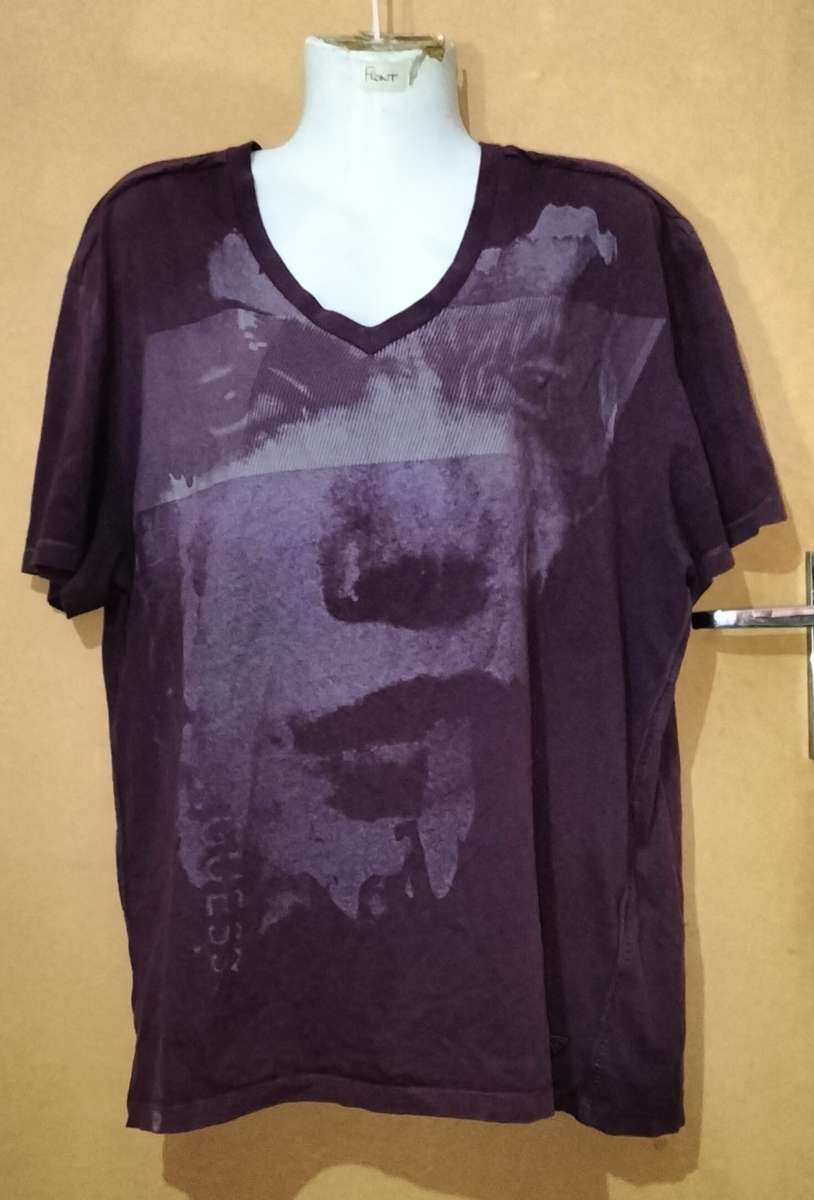 Ladies - Purple Top- Make -Guess - Size - no size