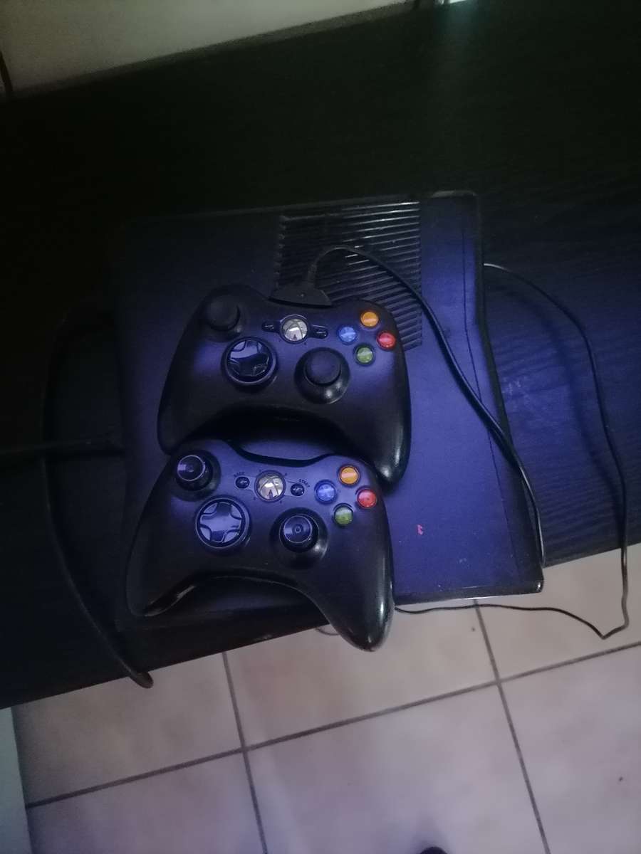 Xbox 360 and mygiga smart box for sale