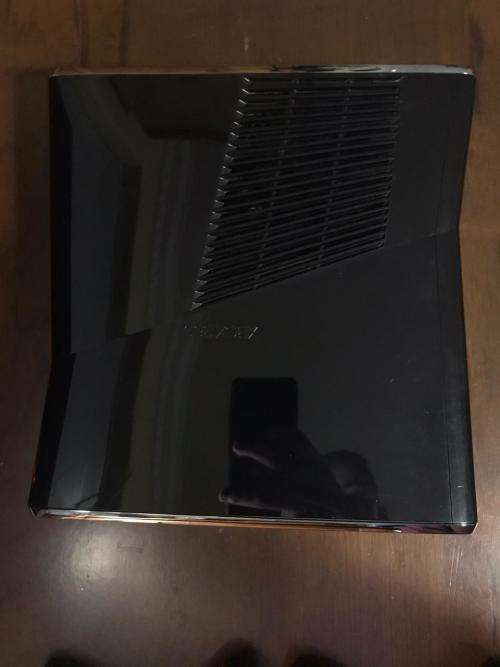XBOX 360 Console Bundle