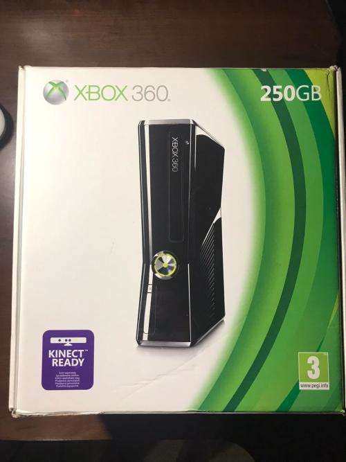 XBOX 360 Console Bundle
