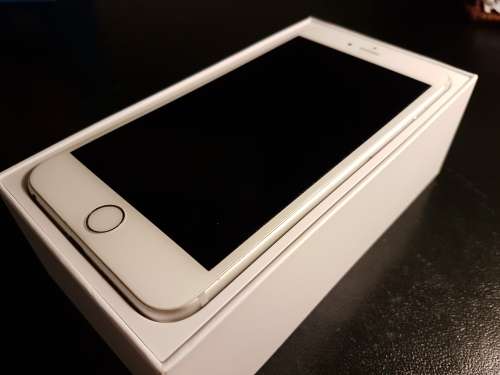 iPhone 6s Plus 128GB Silver - EXCELLENT CONDITION - FREE SHIPPING!