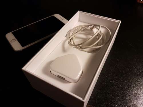 iPhone 6s Plus 128GB Silver - EXCELLENT CONDITION - FREE SHIPPING!