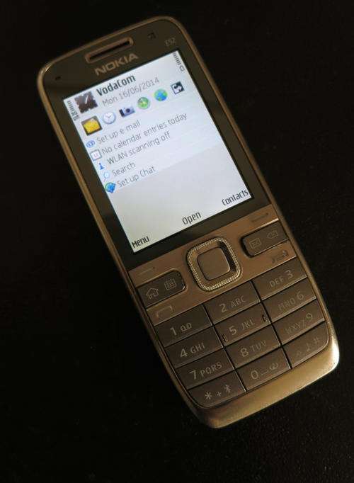 NOKIA E52 EXCELLENT CONDITION!!