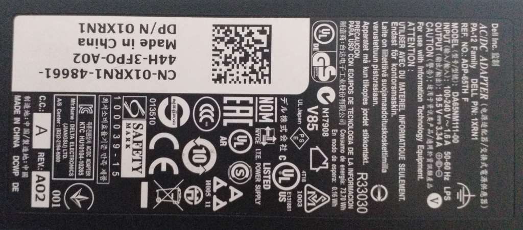 Dell 65W 1XRN1 Original charger