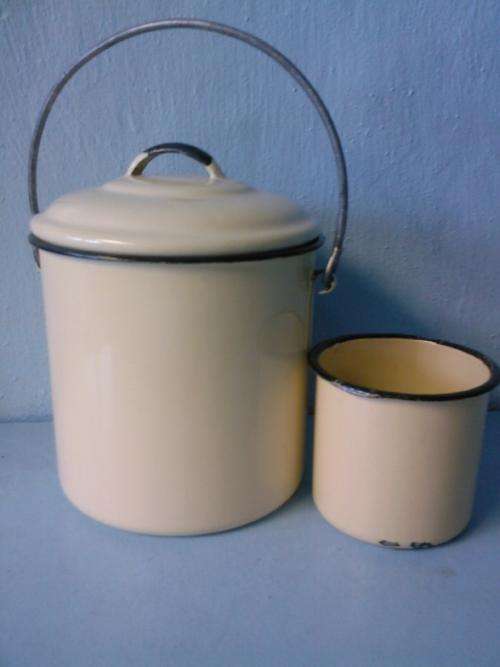 2 ENAMELWARE ITEMS