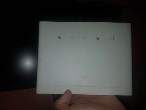 HUAWEI B315 ROUTER (WHITE) - FREE SHIPPING