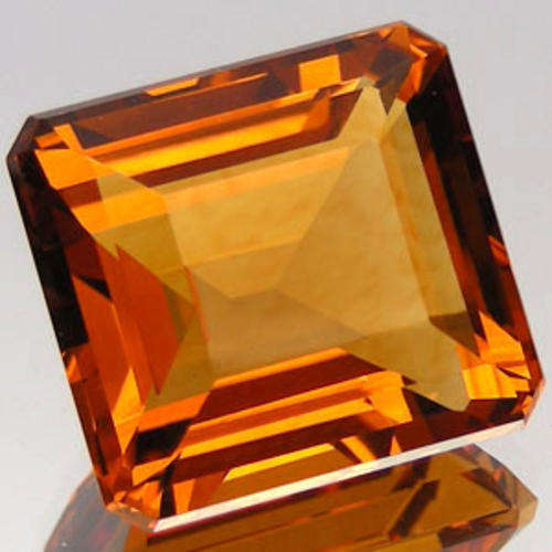 25.87 CT ORANGE MADEIRA CITRINE - (EST. VALUE = R3,172.39)