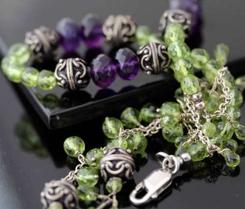 STUNNING CERTIFIED AMETHYST & PERIDOT NECKLACE. STERLING SILVER 925. A HEAVY 43,25g!