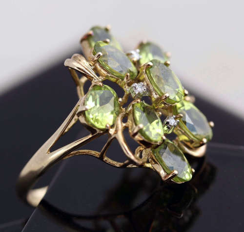 GORGEOUS HUGE PERIDOT DIAMOND CLUSTER RING 9ct YELLOW GOLD VINTAGE ENGLISH JEWELLER CERT R13'500