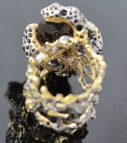 'JEWELLERY ART' LARGE SMOKY QUARTZ AFRICA-THEMED RING STERLING SILVER HAND-CRAFTED. OUTRAGEOUS & FUN