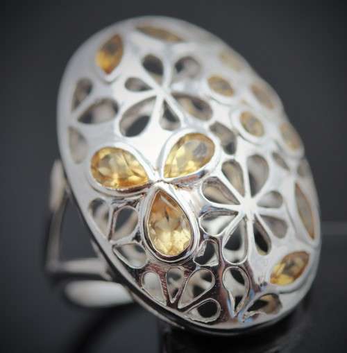 UNUSUAL OPENWORK STERLING SILVER 925 FLORAL DESIGN CITRINE GEMSTONE RING