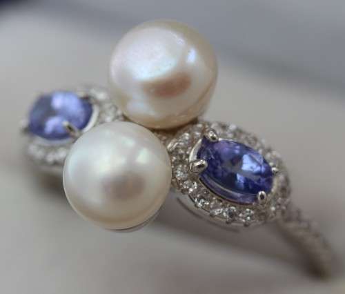 ELEGANT AND UNUSUAL REAL TANZANITE AND NATURAL PEARL STERLING 925 SILVER RING 4,3 grams