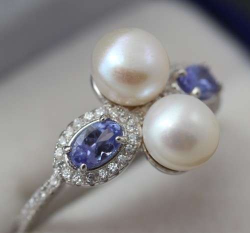 ELEGANT AND UNUSUAL REAL TANZANITE AND NATURAL PEARL STERLING 925 SILVER RING 4,3 grams