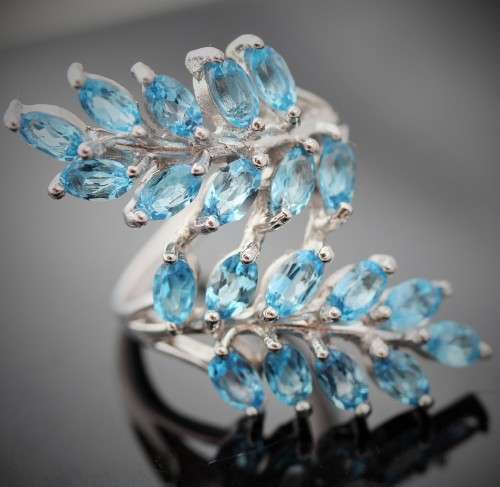 BEAUTIFUL LEAF DESIGN BRIGHT SWISS BLUE TOPAZ STERLING SILVER RING BIG! 6,89 grams - 31 mm length
