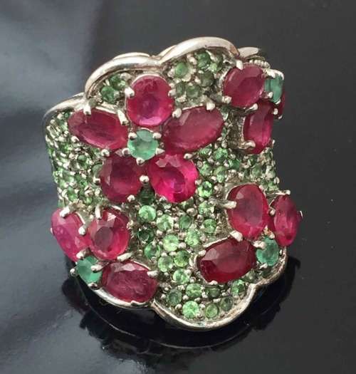 VERY LARGE VIBRANT RUBY, EMERALD, TSAVORITE GARNET STERLING SILVER RING FLORAL DESIGN LARGE! HEAVY!