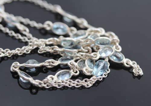 STERLING SILVER LONG "T-DROP" NECKLACE WITH 3,7ct SKY BLUE TOPAZ GEMSTONES. 925