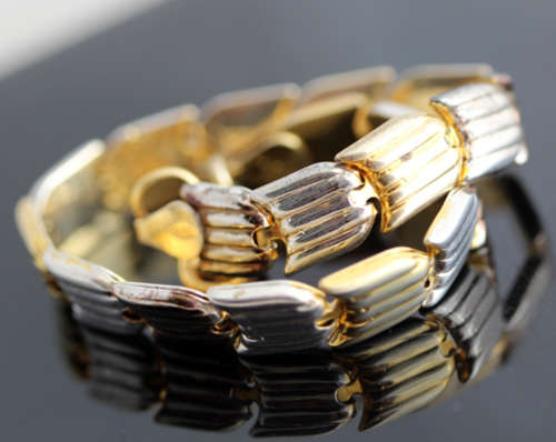 VINTAGE TWO-TONE ITALIAN SILVER BRACELET. FLAT LINKS. VERY PRETTY! 925