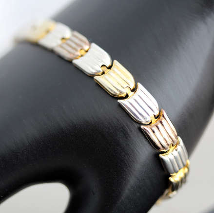 VINTAGE TWO-TONE ITALIAN SILVER BRACELET. FLAT LINKS. VERY PRETTY! 925