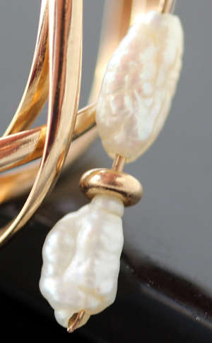 FRESHWATER PEARL 9CT YELLOW GOLD SPIRAL RIBBON CHANDELIER EARRINGS. VINTAGE HANDCRAFTED FROM LONDON