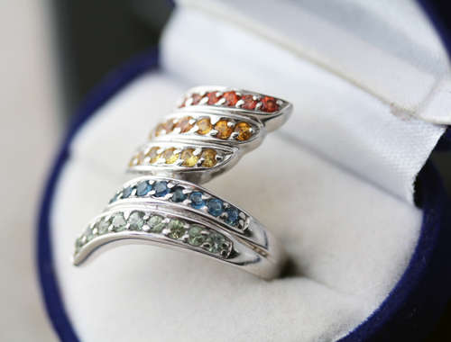 VIBRANT SONGEA MINED SAPPHIRE STERLING SILVER RING NATURAL RAINBOW COLOURS!