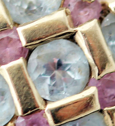 BEAUTIFUL LATTICE DESIGN PINK SAPPHIRE AND AQUAMARINE 9CT YELLOW GOLD RING. 375. BIRMINGHAM ASSAY!