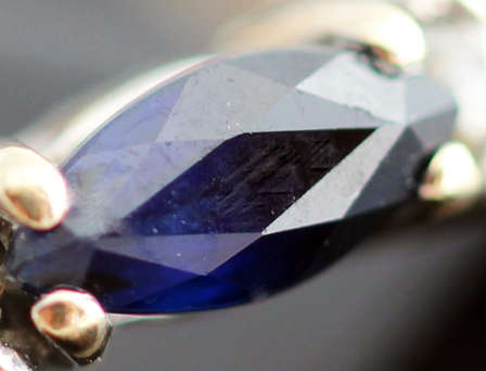 VINTAGE SAPPHIRE HALF ETERNITY 9CT YELLOW RING. BEAUTIFUL STRONG COLOURS! EXCELLENT STACKING RING.