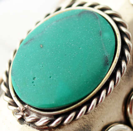 DRAMATIC BOHO AVENTURINE RING IN ALPACA METAL. VERY LARGE! UNUSUAL GEMSTONE! VINTAGE PIECE