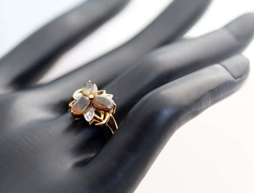 UNUSUAL ANDALUSITE AND DIAMOND 9CT YELLOW GOLD CLUSTER RING BIRMINGHAM ASSAY. CERT AUTHENTICITY incl