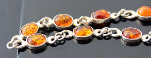 WARM HONEY-HUED BALTIC AMBER STERLING SILVER BRACELET. 925. AMBER FROM POLAND!