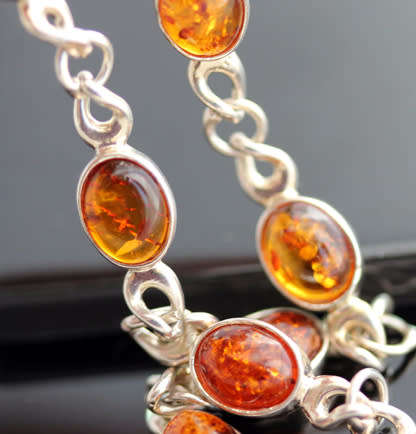 WARM HONEY-HUED BALTIC AMBER STERLING SILVER BRACELET. 925. AMBER FROM POLAND!