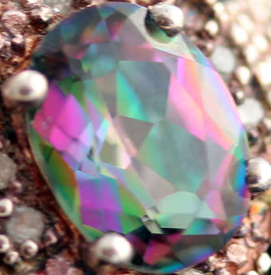 UNUSUAL MYSTIC TOPAZ AND DIAMOND STERLING SILVER RING. 925. LIMITED EDITION HALLMARK