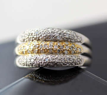 UNUSUAL 9CT WHITE & YELLOW GOLD PAVE 0,45ct DIAMOND RING *JEWELLER CERTIFICATE R16'000* LONDON ASSAY