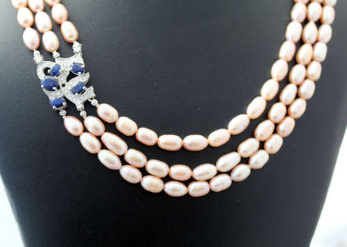 SUMPTUOUS TRIPLE STRAND NATURAL PINK PEARL NECKLACE.  REAL BLUE SAPPHIRE GEMSTONES STERLING SILVER