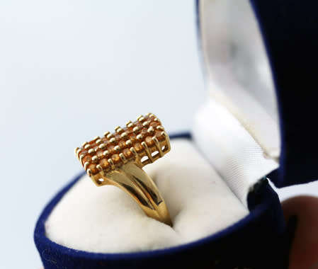 VIVID LARGE CITRINE GEMSTONE 9ct GOLD RING VINTAGE RECTANGULAR CHEQUER BOARD BIRMINGHAM ASSAY