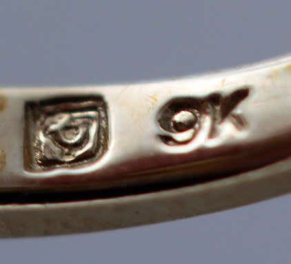 EYE-CATCHING FIRE OPAL 9CT GOLD ENGLISH RING AFRICA MINED DIAMOND ACCENTS DRAMATIC! VIVID COLOURS