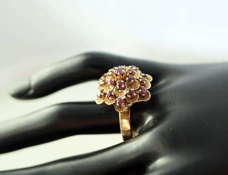 LARGE VINTAGE REAL SPINEL GEMSTONE FLORAL DESIGN 14CT YELLOW GOLD RING. 585