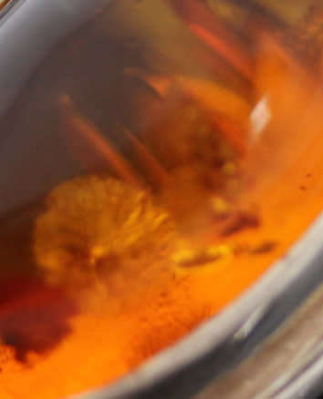 VINTAGE STERLING SILVER AND BALTIC AMBER PENDANT NECKLACE. 925. GOOD WEIGHT 7,18 grams