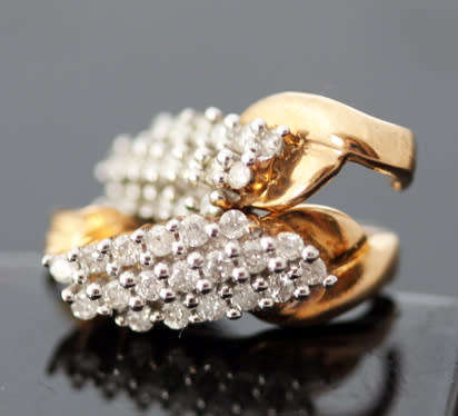 DAINTY VINTAGE DIAMOND 9CT YELLOW GOLD HOOP EARRINGS. 375. BIRMINGHAM ASSAY. 2006