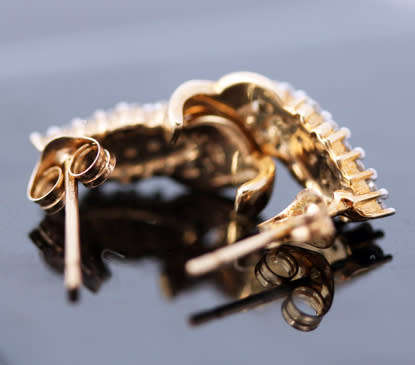 DAINTY VINTAGE DIAMOND 9CT YELLOW GOLD HOOP EARRINGS. 375. BIRMINGHAM ASSAY. 2006