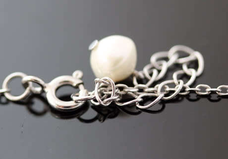 DELICATE LONG Y DESIGN NATURAL PEARL AND CUBIC ZIRCONIA STERLING SILVER PENDANT NECKLACE. 925.