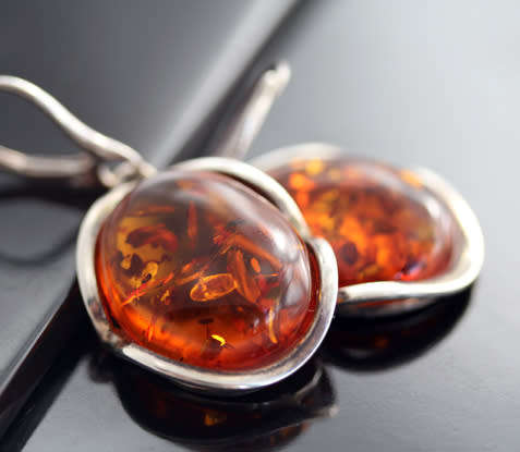LARGE HANDCRAFTED BALTIC AMBER STERLING SILVER DROP AND DANGLE EARRINGS AMBER FROM POLAND. 49 mm!
