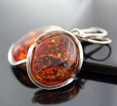 LARGE HANDCRAFTED BALTIC AMBER STERLING SILVER DROP AND DANGLE EARRINGS AMBER FROM POLAND. 49 mm!