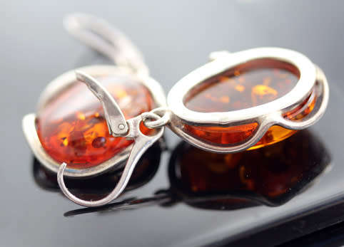 LARGE HANDCRAFTED BALTIC AMBER STERLING SILVER DROP AND DANGLE EARRINGS AMBER FROM POLAND. 49 mm!