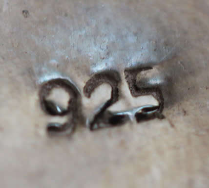 VINTAGE SOLID STERLING SILVER BALTIC AMBER BRACELET. 925